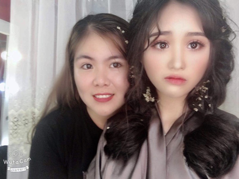 Muôn vàn câu chuyện cười ra nước mắt của người chọn nghề làm đẹp cho thiên hạ - Ảnh 2. Muôn vàn câu chuyện cười ra nước mắt của người chọn nghề làm đẹp cho thiên hạ - Ảnh 2.