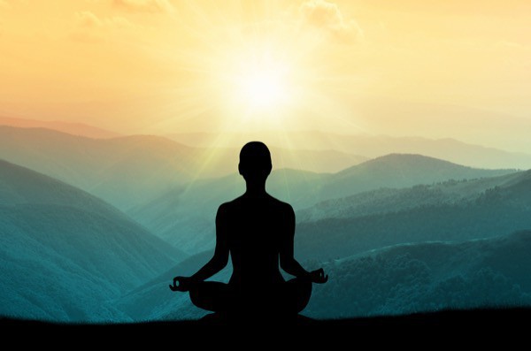 Nghiên cứu gây sốc: Yoga và thiền định khiến con người trở nên sân si và tự nâng cao bản thân mình hơn - Ảnh 3. Nghiên cứu gây sốc: Yoga và thiền định khiến con người trở nên sân si và tự nâng cao bản thân mình hơn - Ảnh 3.