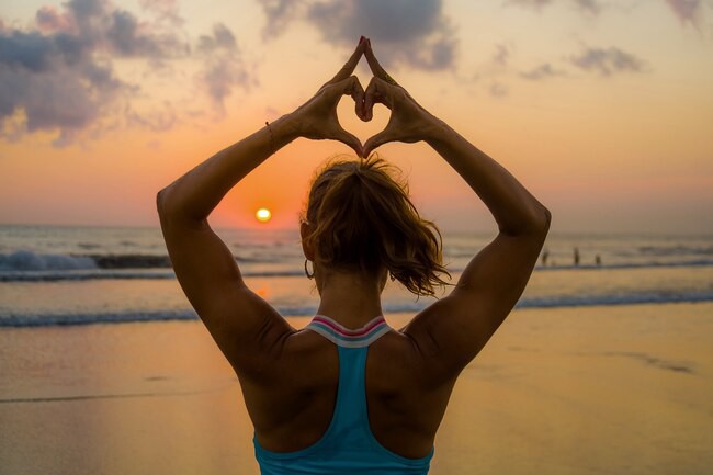Lợi ích tuyệt vời cho sức khỏe khi bạn tập yoga - Ảnh 2. Lợi ích tuyệt vời cho sức khỏe khi bạn tập yoga - Ảnh 2.