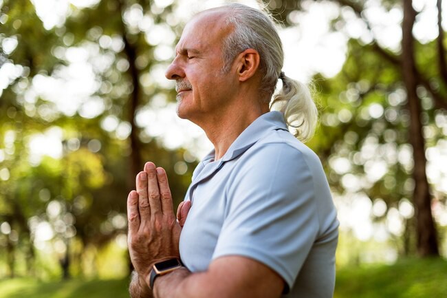 Lợi ích tuyệt vời cho sức khỏe khi bạn tập yoga - Ảnh 3. Lợi ích tuyệt vời cho sức khỏe khi bạn tập yoga - Ảnh 3.