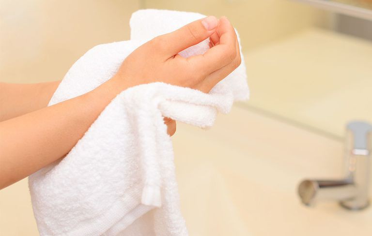 7 việc nên làm ngay sau khi yêu để giữ cho vùng kín sạch sẽ, việc thứ 7 thường bị nhiều chị em bỏ qua nhất - Ảnh 3. 7 việc nên làm ngay sau khi yêu để giữ cho vùng kín sạch sẽ, việc thứ 7 thường bị nhiều chị em bỏ qua nhất - Ảnh 3.