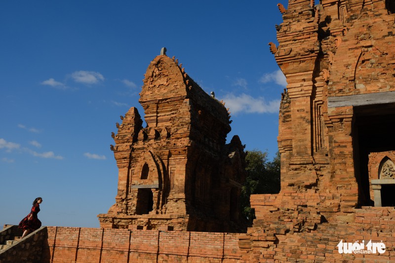 Tháp Chàm Po Klong Garai sừng sững giữa nắng gió Phan Rang - Ảnh 7. Tháp Chàm Po Klong Garai sừng sững giữa nắng gió Phan Rang - Ảnh 7.