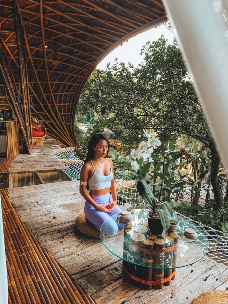 Bộ ảnh tập Yoga vòng quanh thế giới tuyệt đẹp, danh tính của nhân vật chính còn gây bất ngờ hơn - Ảnh 19. Bộ ảnh tập Yoga vòng quanh thế giới tuyệt đẹp, danh tính của nhân vật chính còn gây bất ngờ hơn - Ảnh 19.