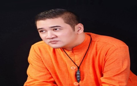 Cựu tuyển thủ bóng đá Nguyễn Mạnh Dũng đam mê “xa xỉ” với đá Dzi cổ Tây Tạng