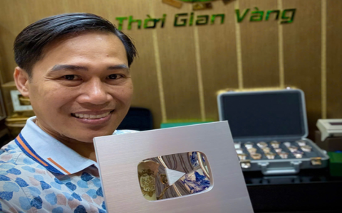 Làm thật - Chia sẻ thật - Giá trị thật: Triết lý kinh doanh đưa thương hiệu đồng hồ cổ Thời Gian Vàng vào trái tim khách hàng