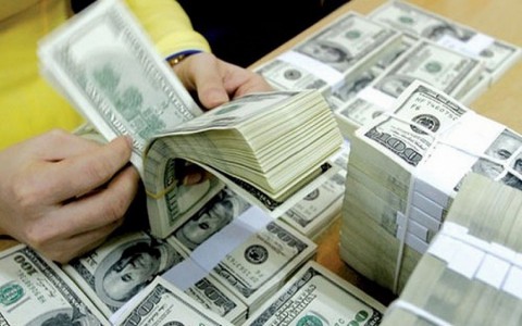 Tỷ giá ngoại tệ ngày 19/8: Đồng USD tiếp tục lao dốc