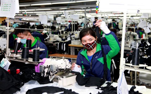 Từ năm 2021, lương, thưởng của người lao động thay đổi thế nào?